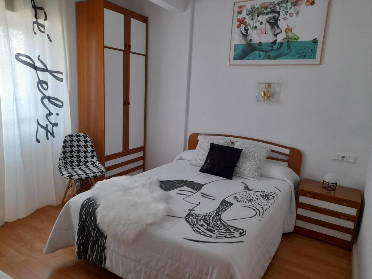 גלנדה Hostal "Los Chanos El Ruso" מראה חיצוני תמונה