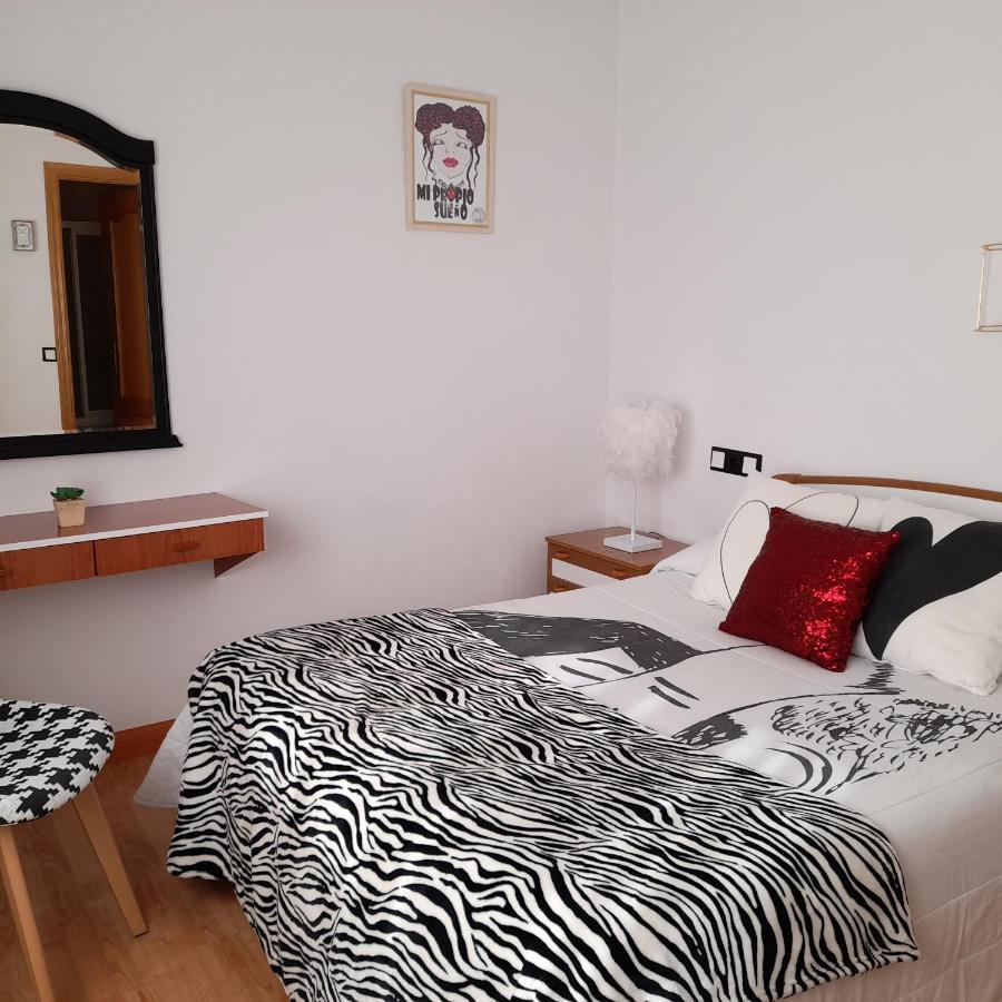 גלנדה Hostal "Los Chanos El Ruso" מראה חיצוני תמונה