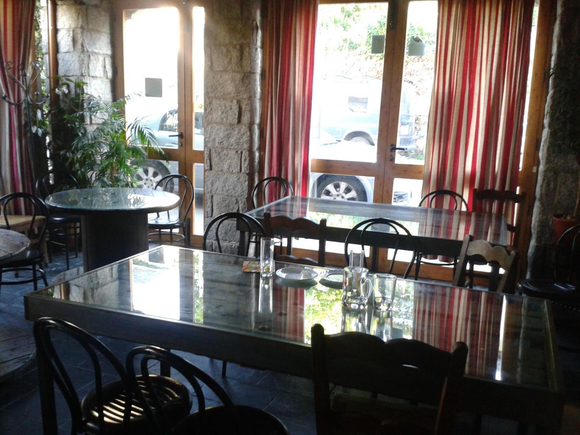גלנדה Hostal "Los Chanos El Ruso" מראה חיצוני תמונה
