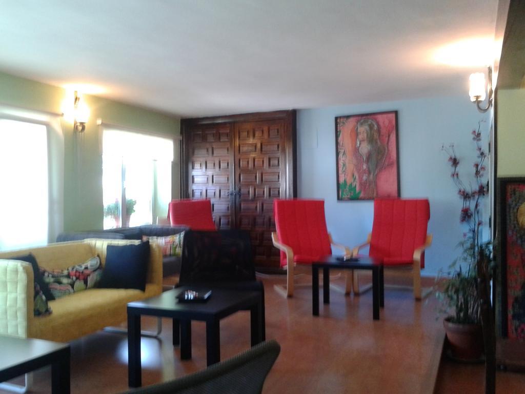 גלנדה Hostal "Los Chanos El Ruso" מראה חיצוני תמונה