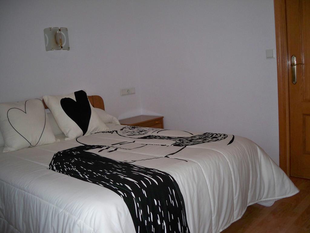 גלנדה Hostal "Los Chanos El Ruso" מראה חיצוני תמונה