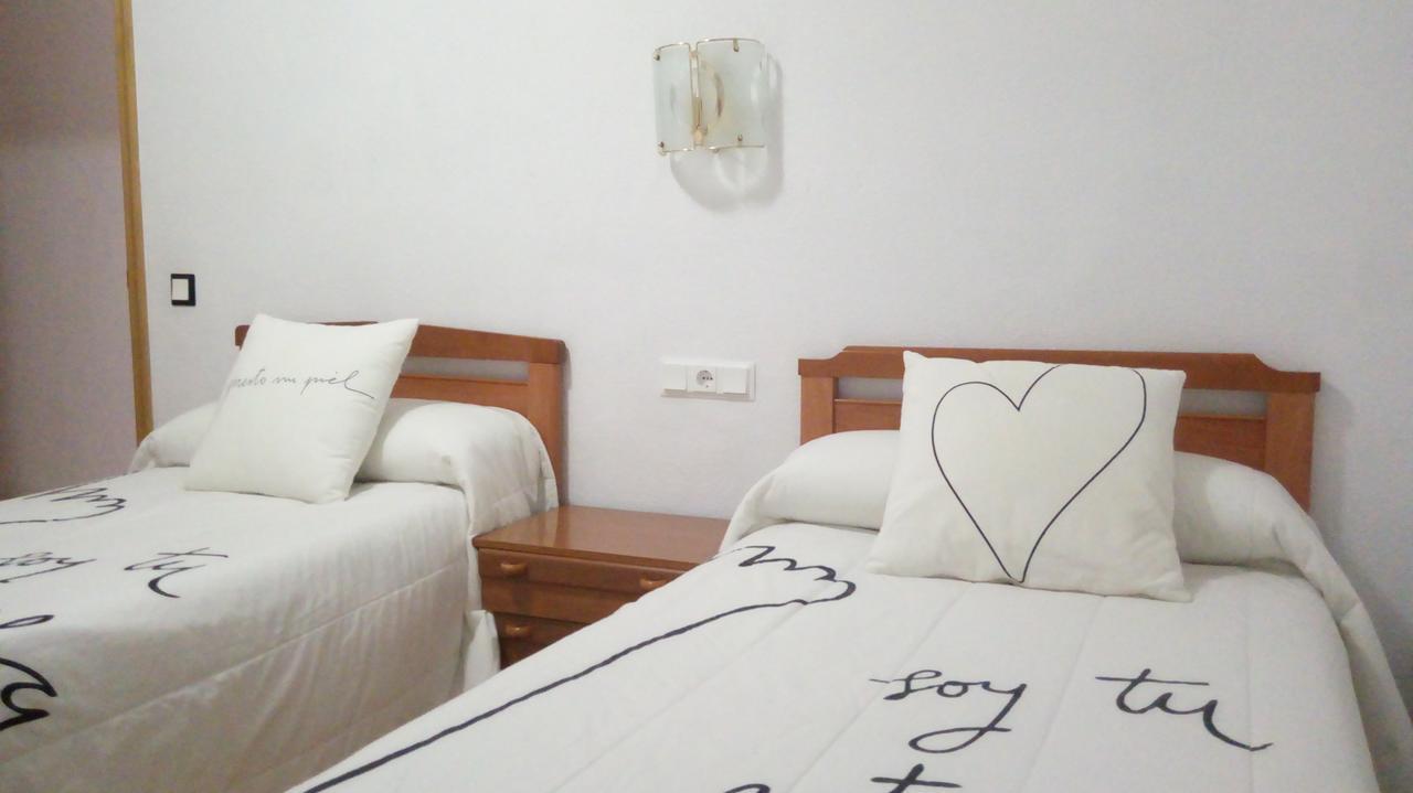 גלנדה Hostal "Los Chanos El Ruso" מראה חיצוני תמונה