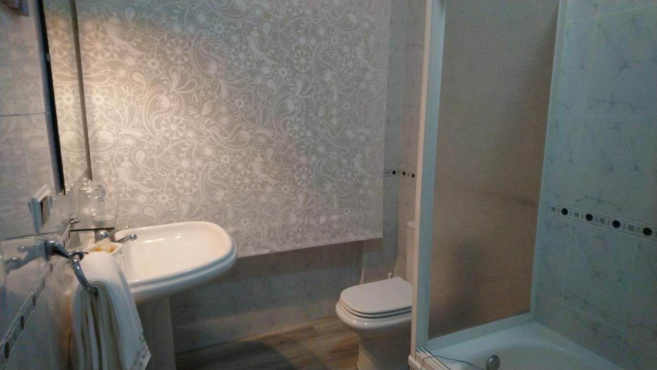 גלנדה Hostal "Los Chanos El Ruso" מראה חיצוני תמונה