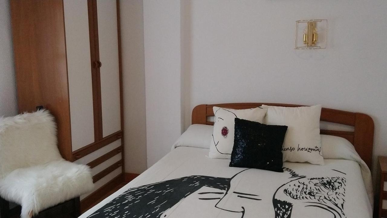 גלנדה Hostal "Los Chanos El Ruso" מראה חיצוני תמונה